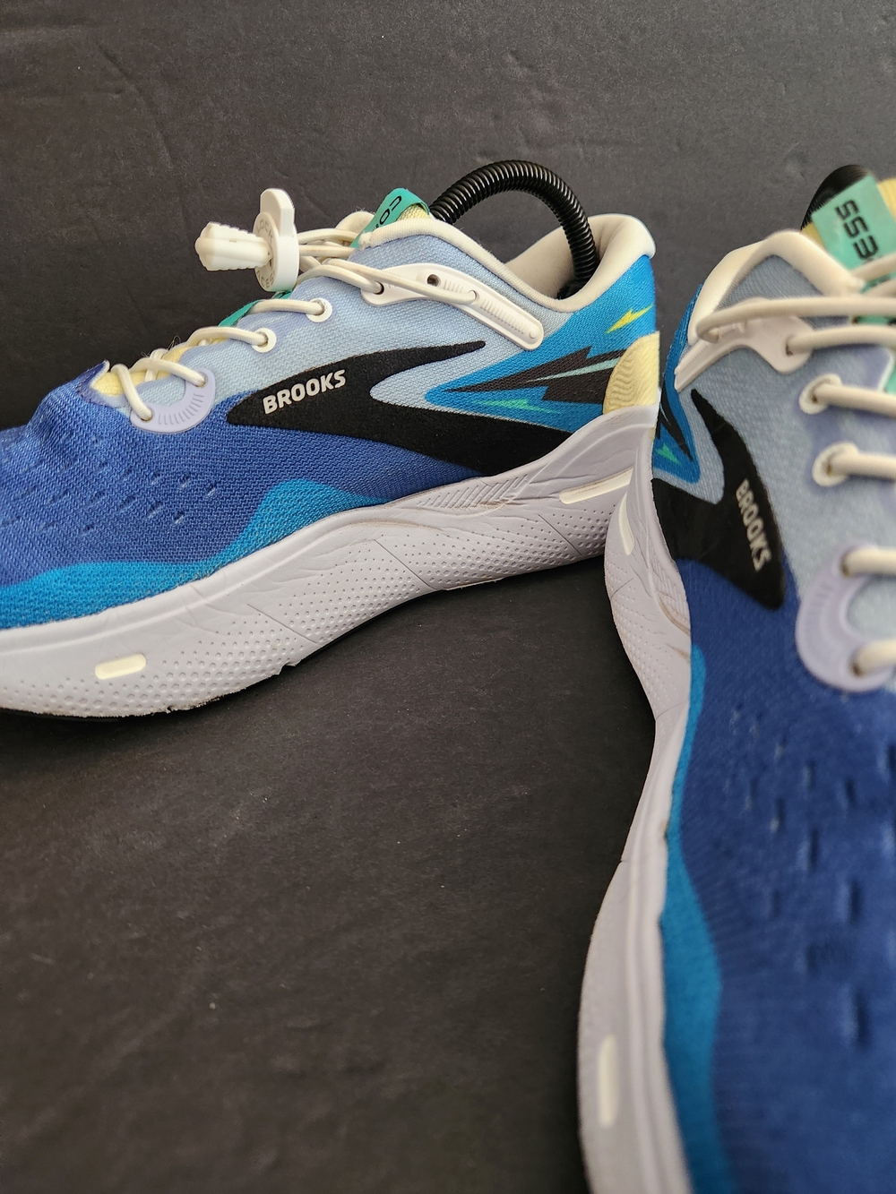 Brooks x Damon Brown Ghost Max Womens Running Shoes Blue Yellow Black 10B - Picture 2 of 7